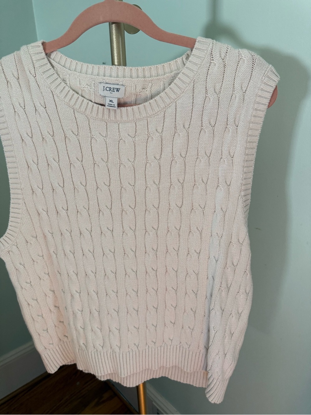 J. Crew Cable Knit Sleeveless Sweater Vest in Light Cream